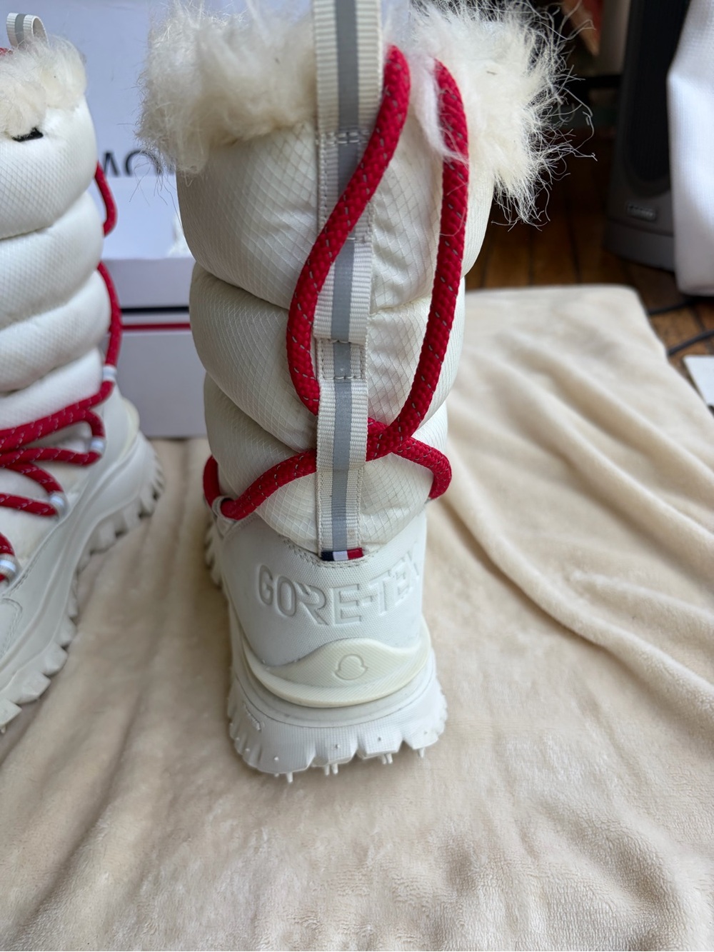 Moncler Trail Grip Apres’ High Snow Boots - Picture 3 of 14